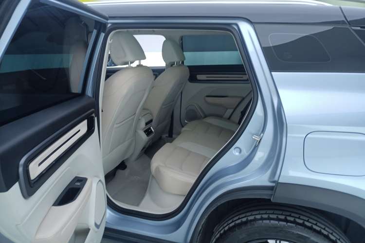 Used Geely Auto icon 2023 1.5TD Chocolate Luxe Edition