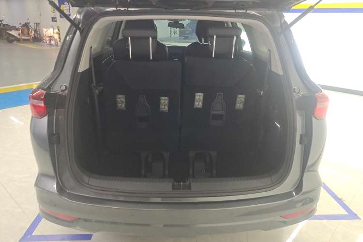 Used Wuling Victory 2020 1.5T CVT Luxury Model