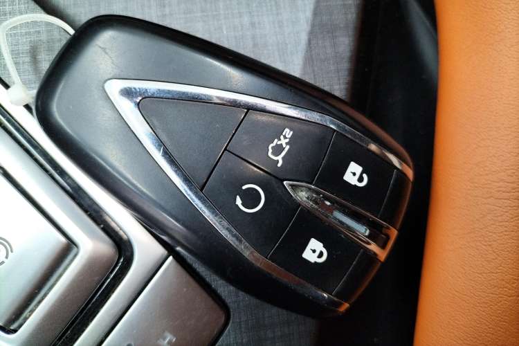 Used CHANGAN UNI-V iDD 2023 Zhidian iDD 1.5T 113km Smart & Fun Version (Rapid Edition)