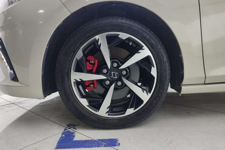 Used SOL A5 2021 1.5T CVT Luxury Smart Model
