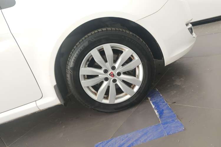 Used Roewe 350 2015 1.5L Automatic Luxury Sunroof Edition