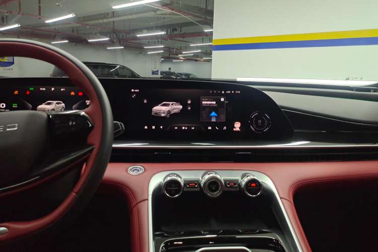 Used EXEED Stellar 2023 400T Two-Wheel Drive Comfort Edition