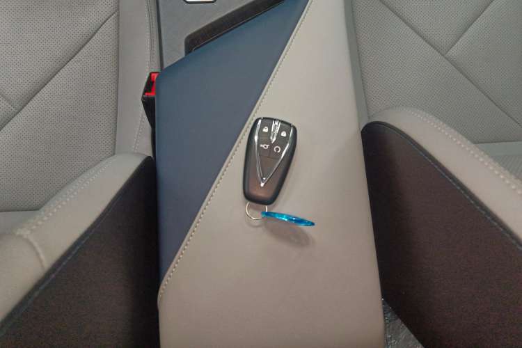 Used Changan UNI-V iDD 2023 Zhidian iDD 1.5T 113km Smart & Fun Version (Rapid Edition)
