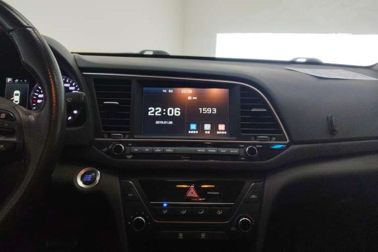 Used Hyundai Elantra (6th Generation / Lingdong) 2018 1.4T Dual-Clutch Xuan Dong · Dynamic Edition Audio And AC Panel