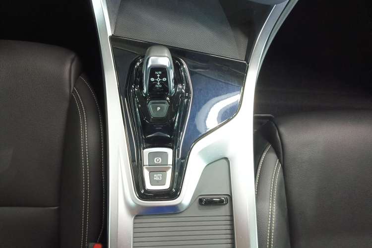 Used Lynk & Co 01 2020 2.0T Two-Wheel Drive Pure Pro Version China VI Standard