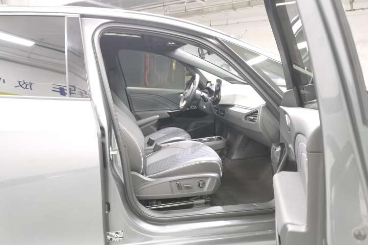 Used Volkswagen ID.3 2024 Outstanding Edition
