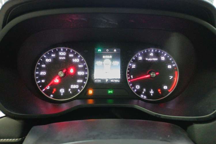 Used Roewe i5 2020 1.5L Automatic 4G Connected Linghao Edition
