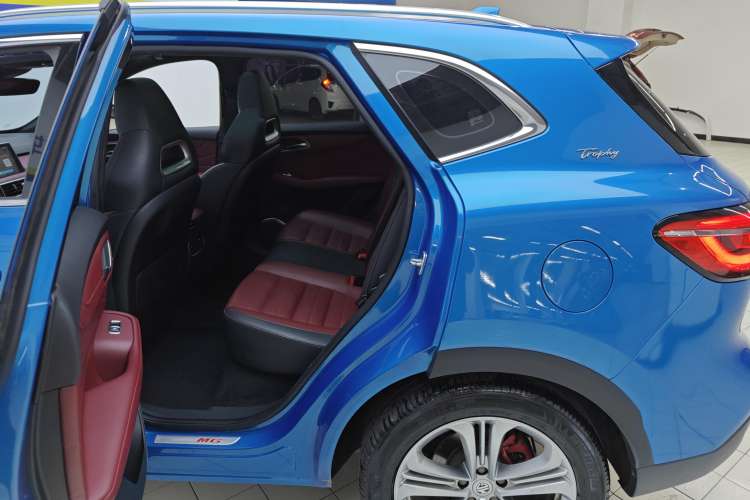 Used MG HS 2018 30T Automatic All-Wheel Drive Trophy Hormone-Infused Version China V Standard