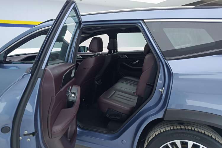 Used JETOUR X90 2022 Zilong 2.0T DCT Changsheng Edition 6-Seater
