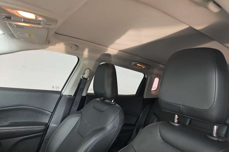 Used Jeep Compass 2017 200T Automatic Family Edition