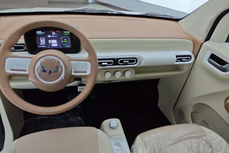 Used Wuling Hongguang MINIEV 2024 3rd Generation 215km Youth Edition