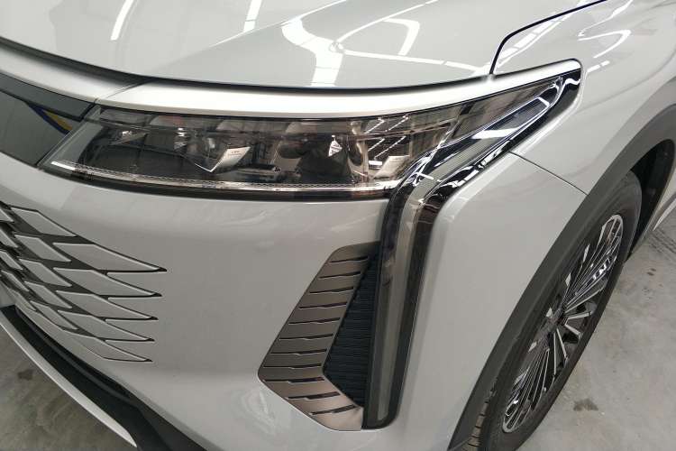 Used EXEED Stellar C-DM 2024 1.5T Long-Range Pro
