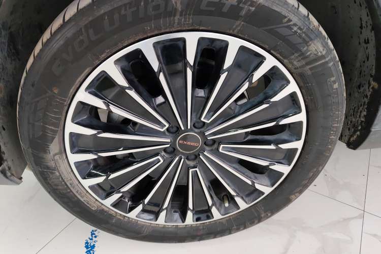 Used EXEED Stellar C-DM 2024 1.5T Long-Range Pro