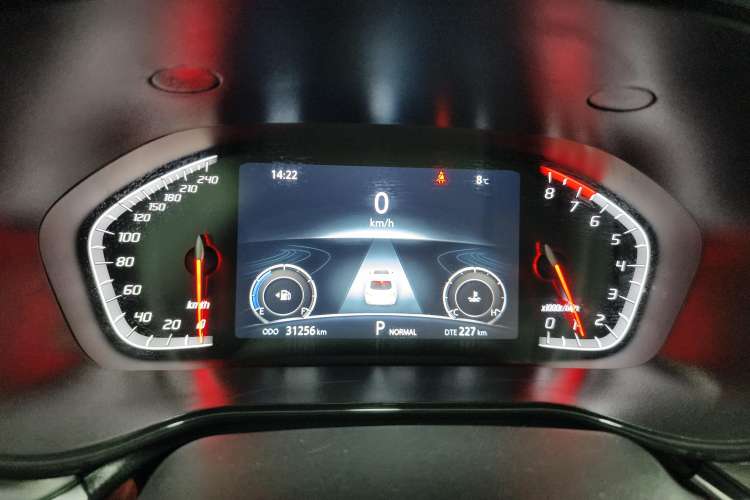 Used Changan CS85 COUPE 2021 1.5T DCT Elite Edition
