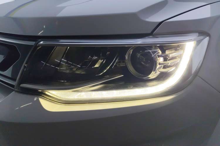 Used CHANGAN CS35PLUS 2018 1.6L Automatic Changlian Edition China V Standard
