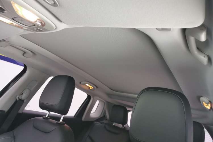 Used Jeep Compass 2019 200T Automatic Family Edition - Connected Large Screen Version