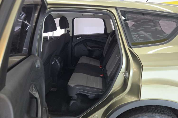 Used Ford Kuga 2015 1.5L GTDi Two-Wheel-Drive Comfort Model