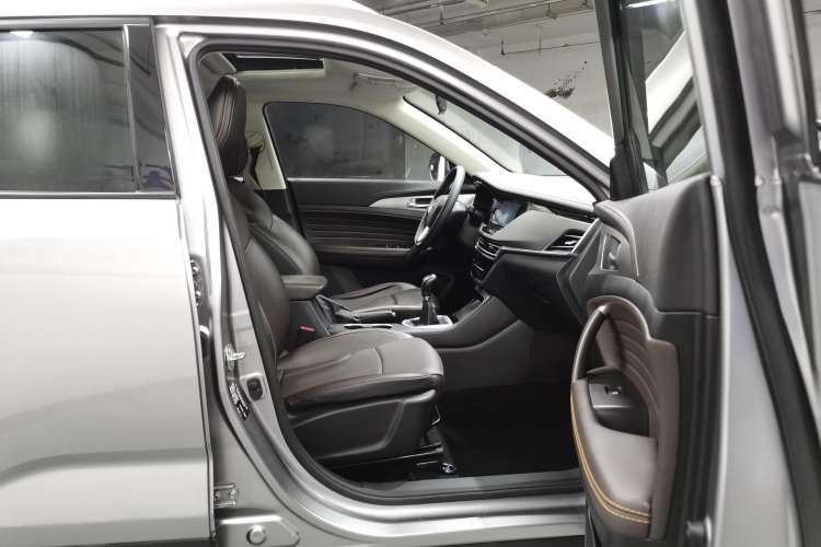 Used CHANGAN CS35PLUS 2019 1.6L Manual Chuanlian Edition

