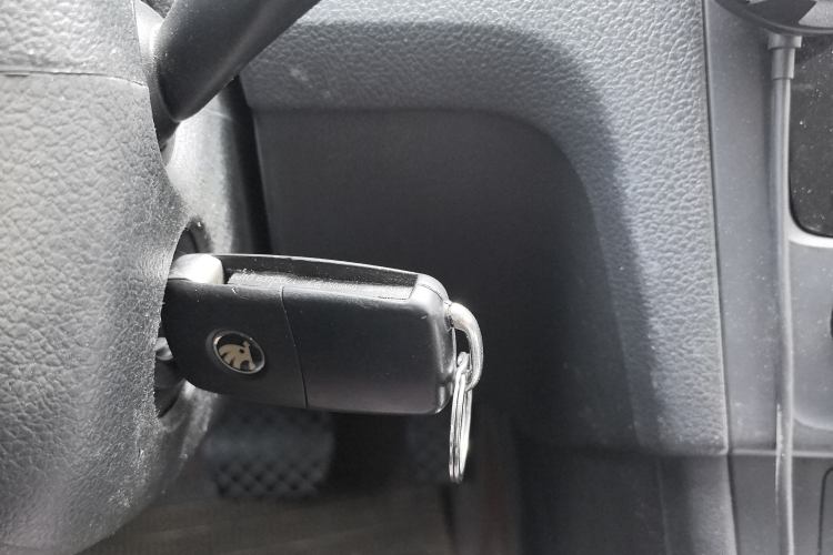 Used Skoda Rapid Spaceback 2014 1.6L Automatic Enjoyment Edition