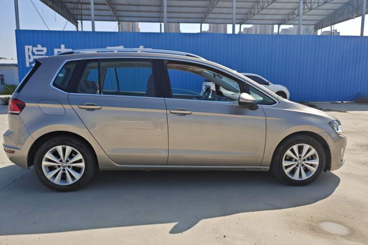 Used Volkswagen Golf Sportsvan 2016 230TSI Automatic Trend Edition