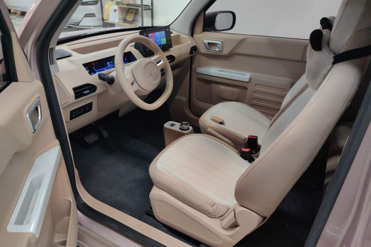 Used Geely Galaxy Panda 2023 Panda Mini 200km Endurance Bear