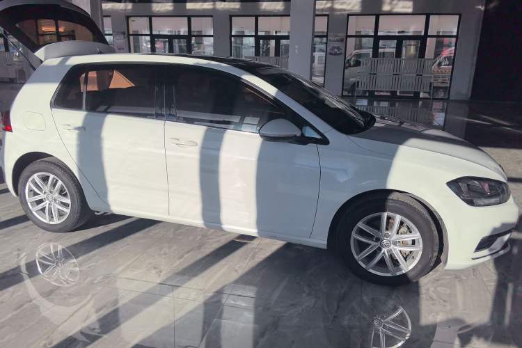 Used Volkswagen Golf 2019 1.6L Automatic Comfort Model China V Standard
