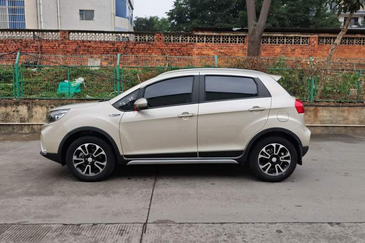 Used Geely Auto Vision X3 2017 1.5L Manual Elite Model Exterior 3