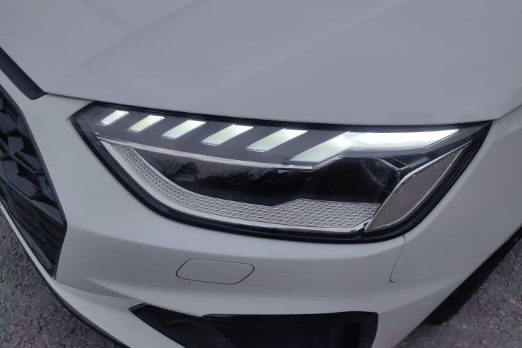 Used Audi A4L 2023 40 TFSI quattro Luxury Dynamic Edition
