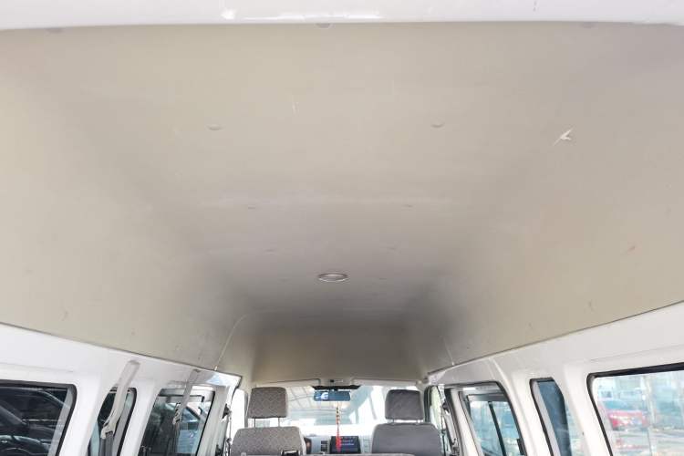 Used Foton Scenic G7 2016 2.0L Commercial Version Long Wheelbase High Roof – 4Q20M