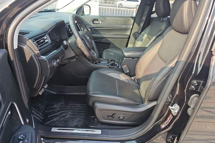 Used Jeep Commander PHEV 2020 2.0T Plug-in Hybrid Enjoyment Version
