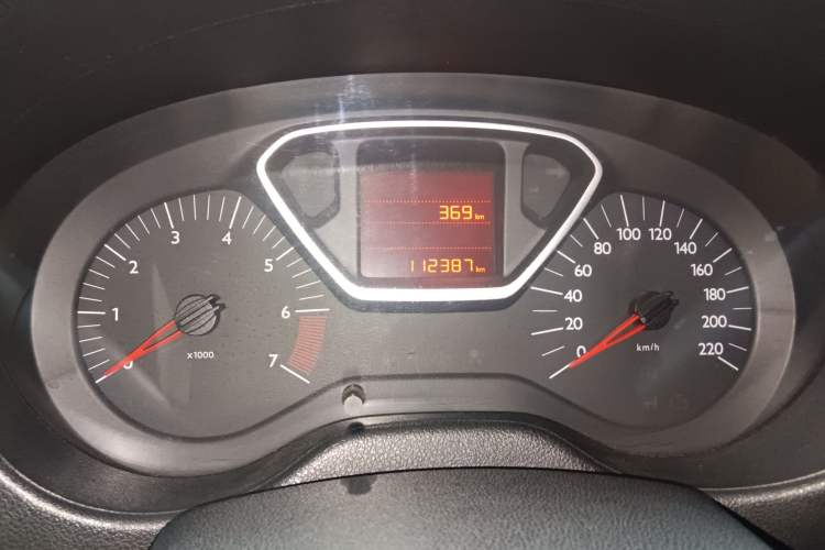 Used Citroen Elysee 2014 1.6L Automatic Fashion Model