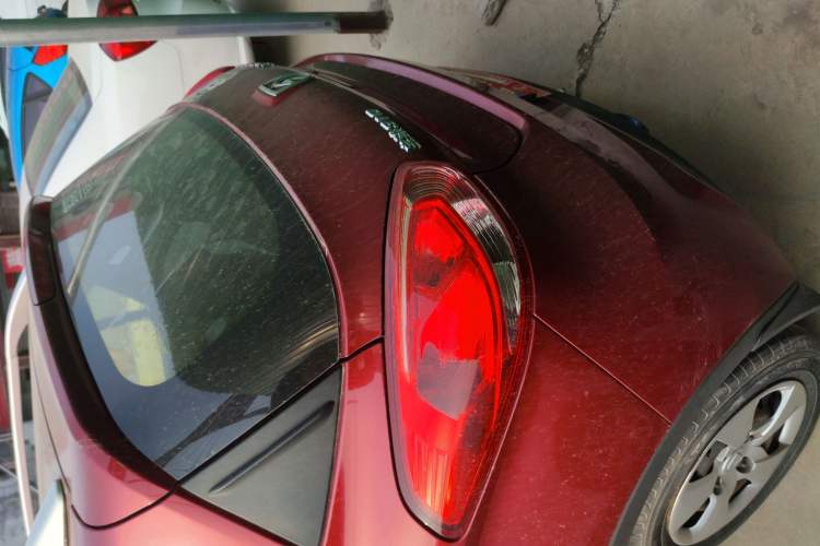 Used Baojun 310 2016 1.2L manual Comfort trim level Exterior 5