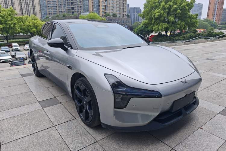 Used XPeng MONA M03 2024 620 with Ultra-Long Range
