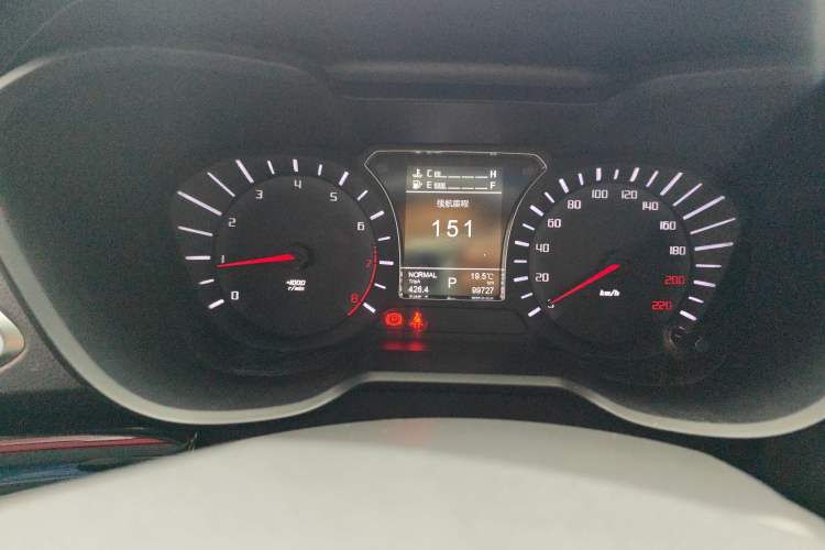 Used GAC Trumpchi GS4 2017 235T Automatic Two-Wheel Drive Luxury Smart Connectivity Version Odometer Close Up