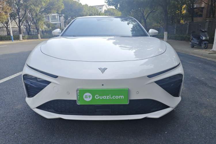 Used NETA S 2022 Extended-Range Version 1160 km Range Rear-Wheel Drive Mid-Grade
