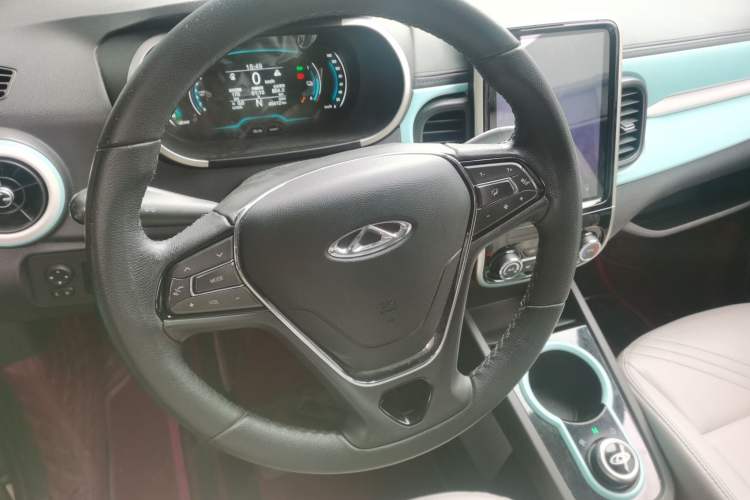 Used Chery New Energy Little Ant 2021 200 000-Yuan Ant Fan Edition Talent Version NMC Battery 301 km
