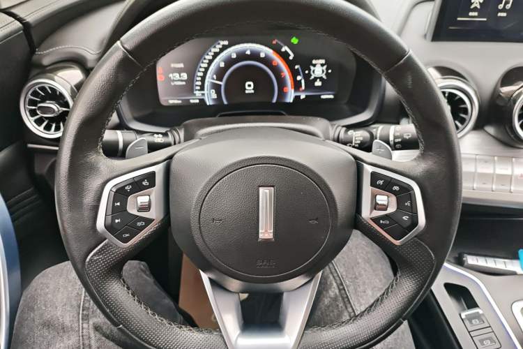 Used Wey VV7 2019 Upgraded Model 2.0T Ultra-Luxury Version China VI Standard