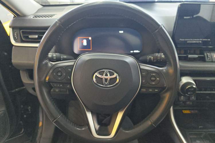 Used Toyota RAV4 2023 2.0L CVT Two-Wheel Drive Fashion Plus Edition
