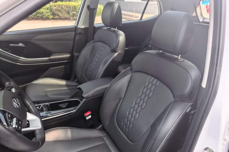 Used Hyundai ix25 2020 1.5L CVT GLS Smart Model
