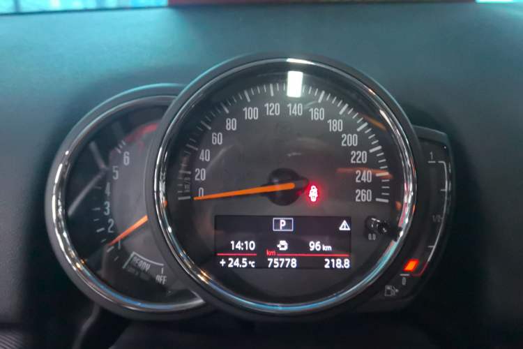 Used MINI Countryman 2018 1.5T COOPER Classic Edition