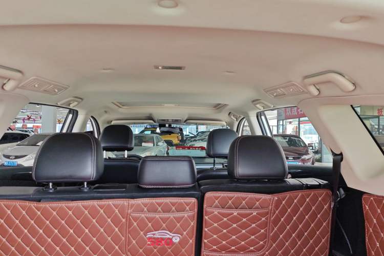 Used Dongfeng Fengon 580 2017 Revised Version 1.5T CVT Luxury Edition
