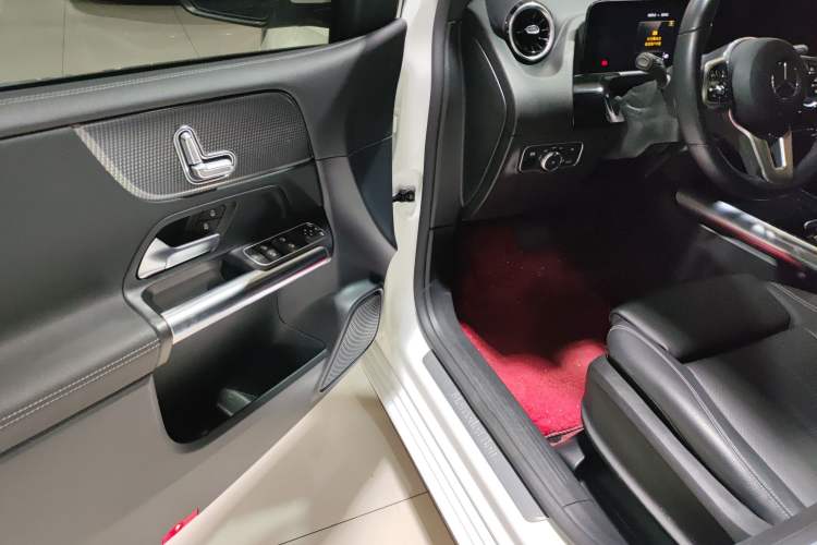 Used Mercedes-Benz B-Class 2022 Revised B 200 Dynamic Edition
