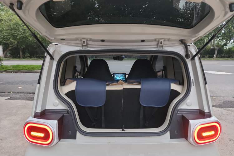 Used Wuling Hongguang MINIEV 2024 3rd Generation 215km Youth Edition