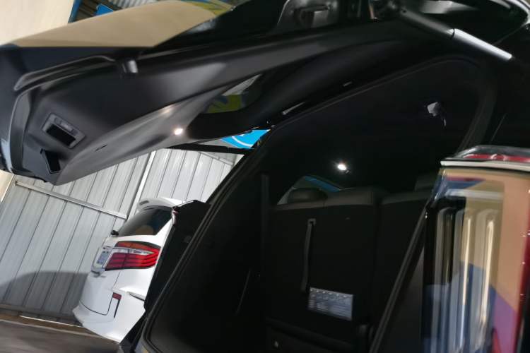 Used GAC Trumpchi M8 2025 Zongshi Series Super Hybrid Edition