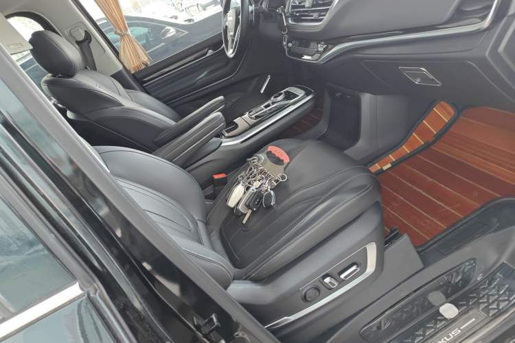 Used SAIC MAXUS G20 2020 2.0T Gasoline Automatic ZhiZun Edition