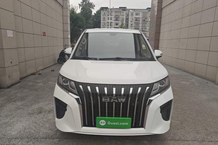 Used BAW Ruisheng Ace M7 2023 2.0L Automatic Long Wheelbase Enjoyment Version 7 Seats
