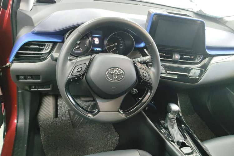 Used Toyota C-HR 2021 2.0L Luxury Edition Steering Wheel