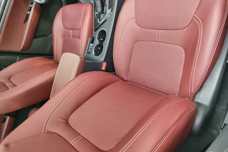 Used Zotye T600 2014 2.0T DCT Luxury Version
