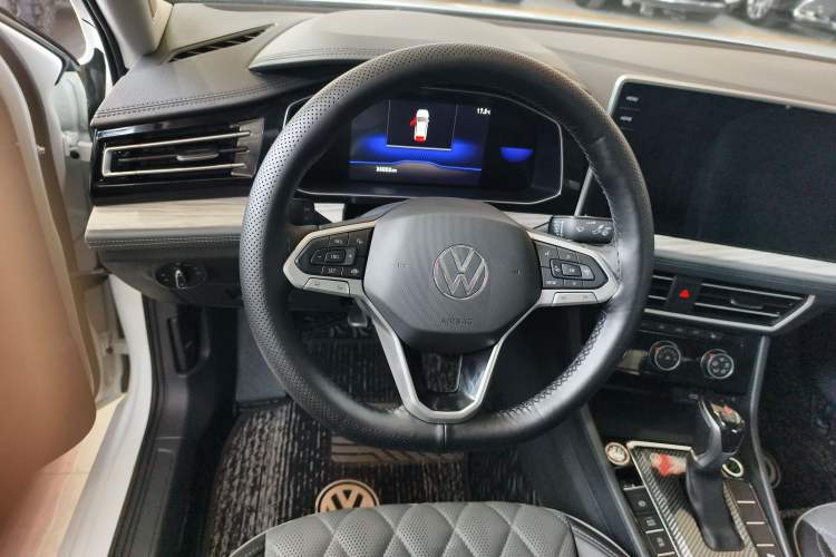 Used Volkswagen Sagitar 2023 300TSI DSG Excellence Edition
