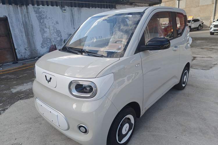 Used Wuling Hongguang MINIEV 2024 3rd Generation 215km Youth Edition